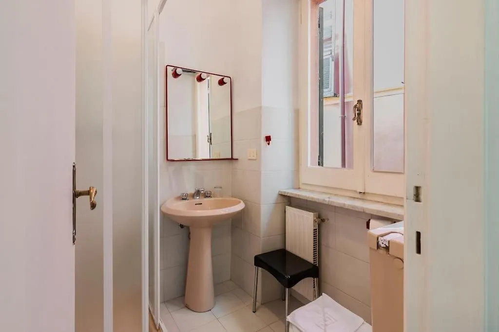 Rapallo Centro - 10 Posti Letto Apartment